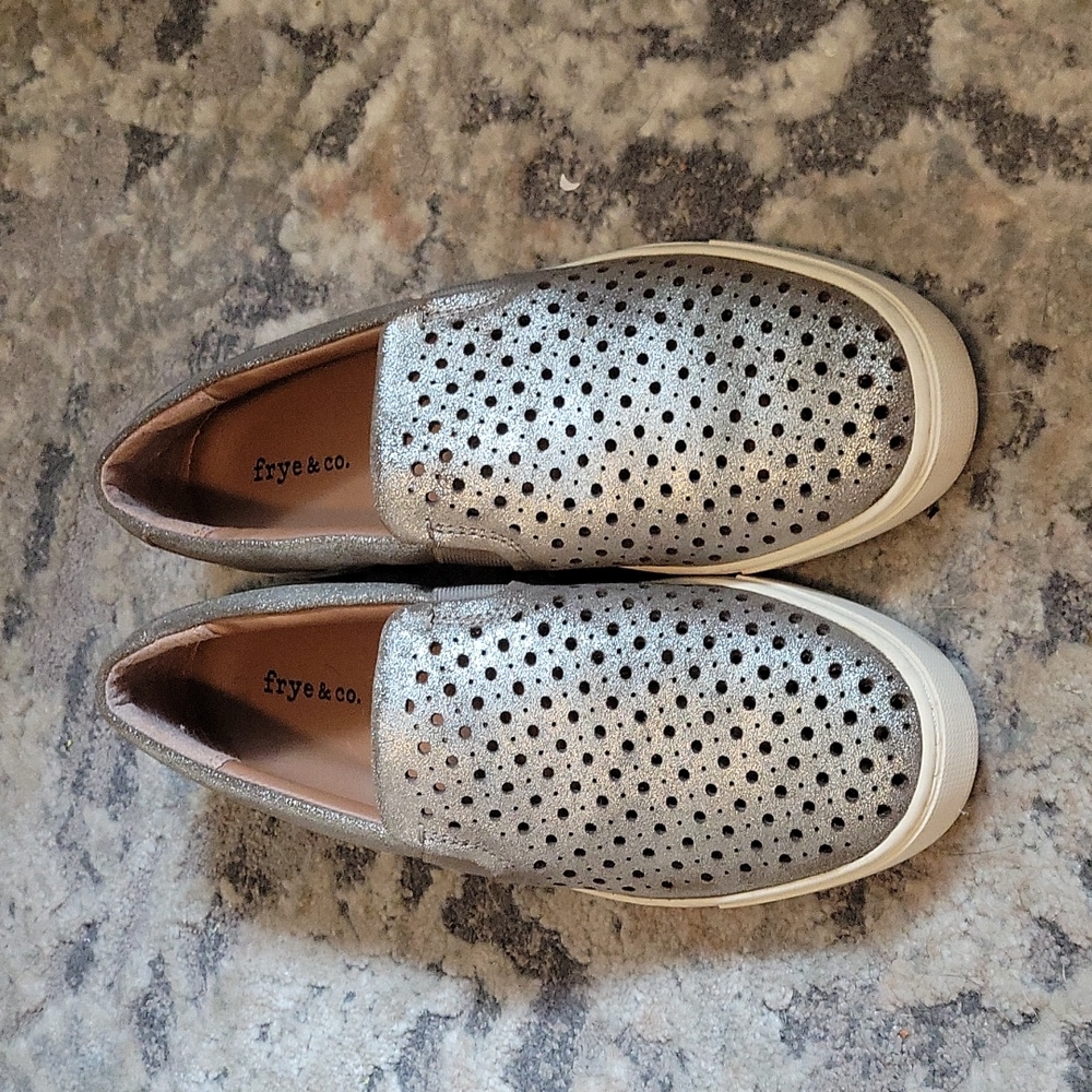Frye slipons 7.5